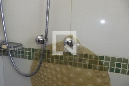 Apartamento para alugar com 140m², 2 quartos e sem vagaBanheiro