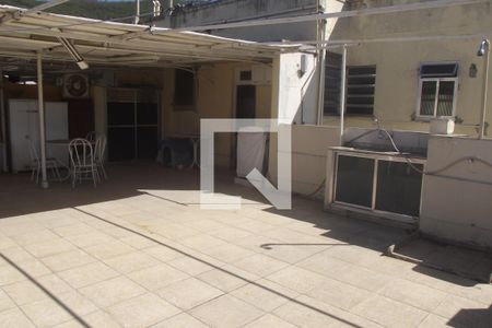 Apartamento para alugar com 140m², 2 quartos e sem vagaÁrea Externa