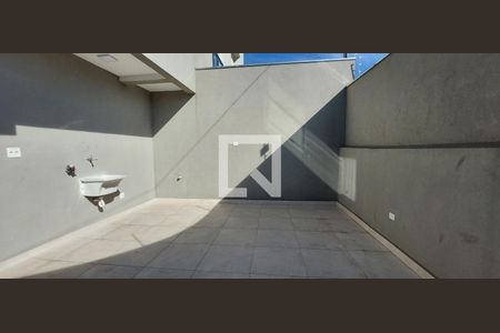 Casa à venda com 121m², 2 quartos e 3 vagas Casa à venda com 121m², 2 quartos e 3 vagasÁrea de Serviço