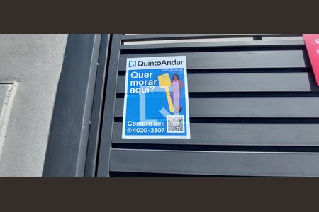 Casa à venda com 121m², 2 quartos e 3 vagas Casa à venda com 121m², 2 quartos e 3 vagasPlaquinha