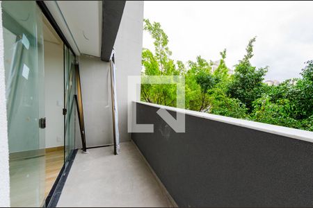 Varanda de apartamento à venda com 3 quartos, 112m² em Caiçara-adelaide, Belo Horizonte