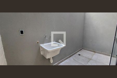 Casa à venda com 121m², 2 quartos e 2 vagas Casa à venda com 121m², 2 quartos e 2 vagasÁrea de Serviço