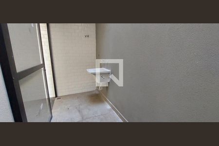 Casa à venda com 121m², 2 quartos e 2 vagas Casa à venda com 121m², 2 quartos e 2 vagasÁrea de Serviço