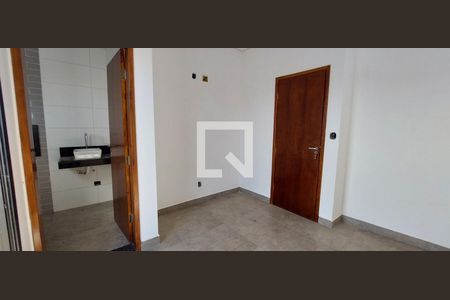 Casa à venda com 121m², 2 quartos e 2 vagas Casa à venda com 121m², 2 quartos e 2 vagasQuarto 1 suíte