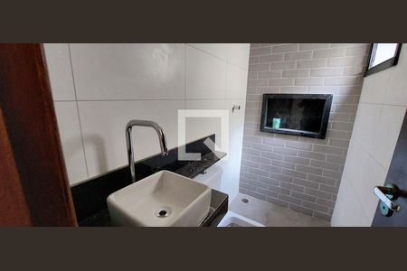 Casa à venda com 121m², 2 quartos e 2 vagas Casa à venda com 121m², 2 quartos e 2 vagasBanheiro Quarto 2 suíte