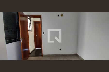 Casa à venda com 121m², 2 quartos e 2 vagas Casa à venda com 121m², 2 quartos e 2 vagasQuarto 2 suíte