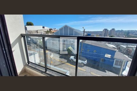 Casa à venda com 121m², 2 quartos e 2 vagas Casa à venda com 121m², 2 quartos e 2 vagasSacada Quarto 1 suíte