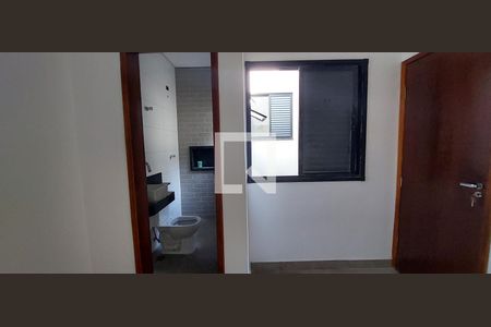 Casa à venda com 121m², 2 quartos e 2 vagas Casa à venda com 121m², 2 quartos e 2 vagasQuarto 2 suíte