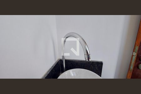 Lavabo de casa à venda com 2 quartos, 121m² em Vila Lucinda, Santo André
