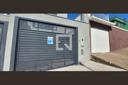 Casa à venda com 123m², 2 quartos e sem vaga Casa à venda com 123m², 2 quartos e sem vagaFachada