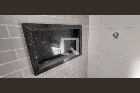 Casa à venda com 123m², 2 quartos e sem vaga Casa à venda com 123m², 2 quartos e sem vagaBanheiro