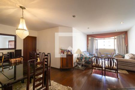 Sala de apartamento à venda com 4 quartos, 172m² em Cambuí, Campinas