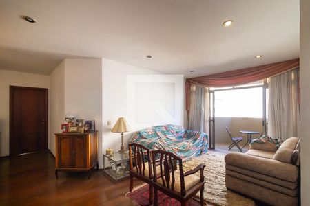 Sala de apartamento à venda com 4 quartos, 172m² em Cambuí, Campinas
