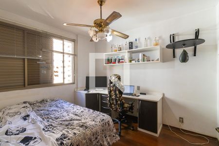 Apartamento à venda com 172m², 4 quartos e 2 vagasQuarto 4