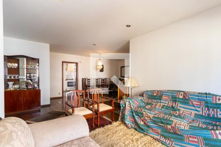 Sala de apartamento à venda com 4 quartos, 172m² em Cambuí, Campinas