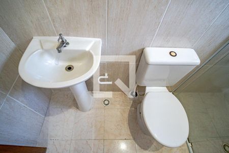 Banheiro de kitnet/studio para alugar com 1 quarto, 20m² em Vila Gomes, São Paulo