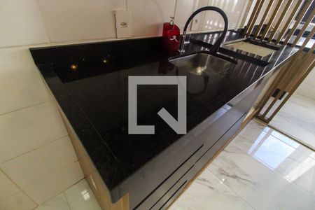 Apartamento à venda com 48m², 2 quartos e 1 vagaCozinha