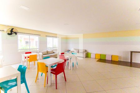 Apartamento à venda com 48m², 2 quartos e 1 vagaÁrea comum