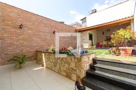 Casa à venda com 119m², 2 quartos e 2 vagasÁrea Externa