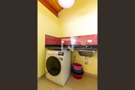 Casa à venda com 119m², 2 quartos e 2 vagasÁrea de Serviço