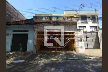 Casa à venda com 119m², 2 quartos e 2 vagasFachada