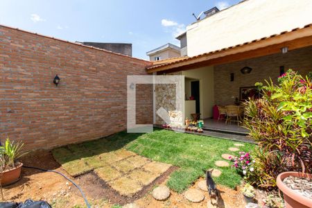 Casa à venda com 119m², 2 quartos e 2 vagasÁrea Externa