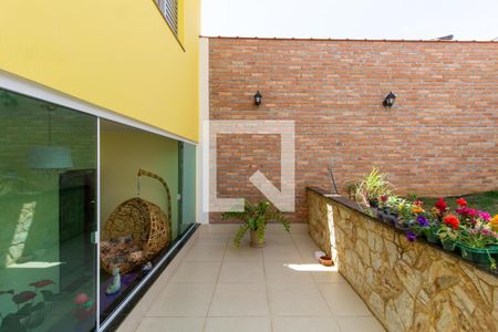 Casa à venda com 119m², 2 quartos e 2 vagasÁrea Externa