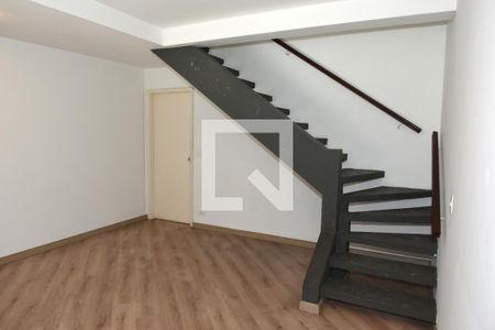 Sala de casa à venda com 3 quartos, 120m² em Socorro, São Paulo