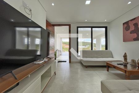 Sala de casa de condomínio à venda com 4 quartos, 250m² em Centro, Betim