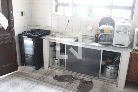 Casa para alugar com 180m², 2 quartos e 3 vagasCozinha