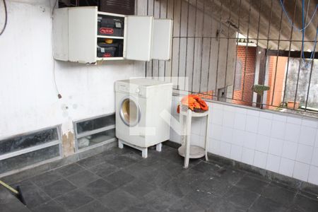 Casa para alugar com 180m², 2 quartos e 3 vagasÁrea de Serviço