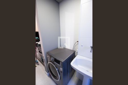 Apartamento à venda com 100m², 2 quartos e 2 vagas Apartamento à venda com 100m², 2 quartos e 2 vagasÁrea de Serviço