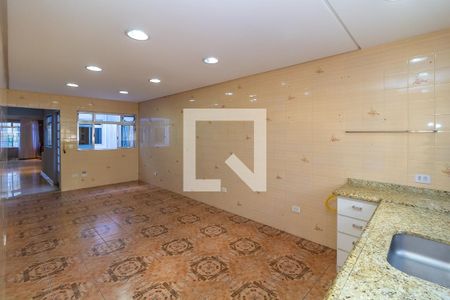 Casa à venda com 250m², 3 quartos e 6 vagasCozinha