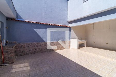 Casa à venda com 250m², 3 quartos e 6 vagasÁrea de Serviço