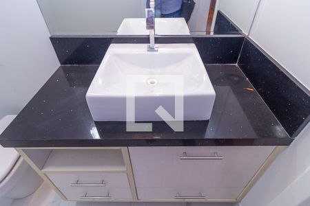 Casa à venda com 250m², 3 quartos e 6 vagasBanheiro Social