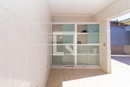 Casa à venda com 250m², 3 quartos e 6 vagasÁrea de Serviço