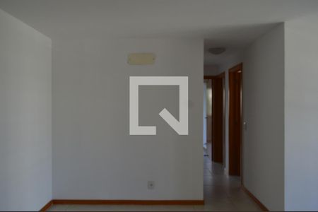 Sala - Corredor de apartamento para alugar com 3 quartos, 88m² em Jacarepaguá, Rio de Janeiro