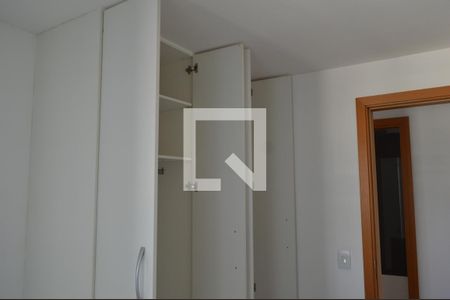 Quarto 1 de apartamento para alugar com 3 quartos, 88m² em Jacarepaguá, Rio de Janeiro