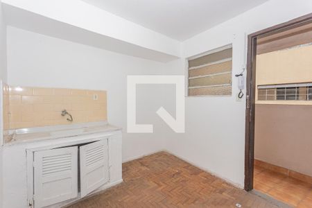 Cozinha de apartamento para alugar com 1 quarto, 40m² em Aclimação, São Paulo