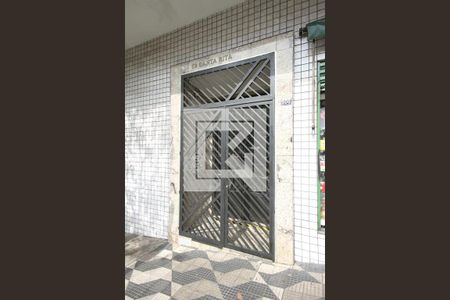 Studio à venda com 31m², 1 quarto e sem vaga Studio à venda com 31m², 1 quarto e sem vagaEntrada