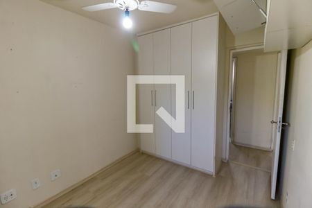 Apartamento à venda com 90m², 4 quartos e 1 vaga Apartamento à venda com 90m², 4 quartos e 1 vagaQuarto 3