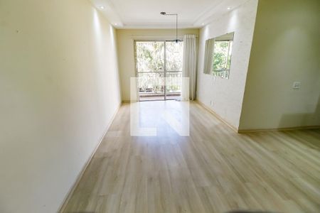 Apartamento à venda com 90m², 4 quartos e 1 vaga Apartamento à venda com 90m², 4 quartos e 1 vagaSala