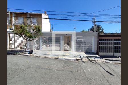 Casa à venda com 468m², 4 quartos e 3 vagasFachada 