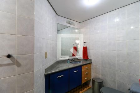 Apartamento à venda com 314m², 4 quartos e 4 vagasBanheiro da Suíte 2