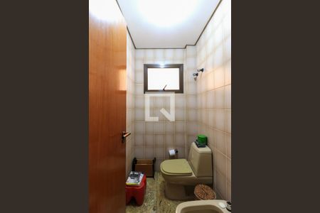 Apartamento à venda com 314m², 4 quartos e 4 vagasBanheiro da Suíte 4