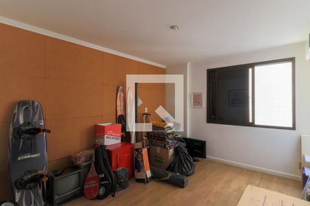 Apartamento à venda com 314m², 4 quartos e 4 vagasSuíte 3