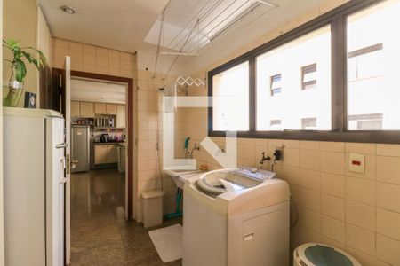 Apartamento à venda com 314m², 4 quartos e 4 vagasÁrea de Serviço