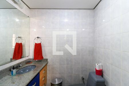 Apartamento à venda com 314m², 4 quartos e 4 vagasBanheiro da Suíte 2