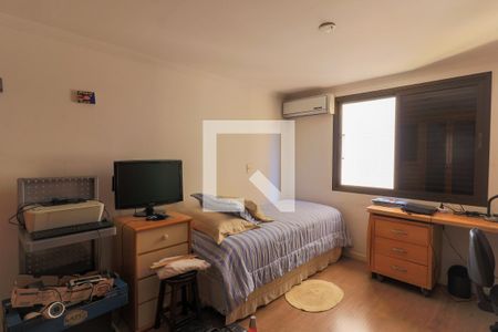 Apartamento à venda com 314m², 4 quartos e 4 vagasSuíte 2