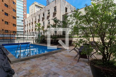 Apartamento à venda com 314m², 4 quartos e 4 vagasÁrea comum - Piscina